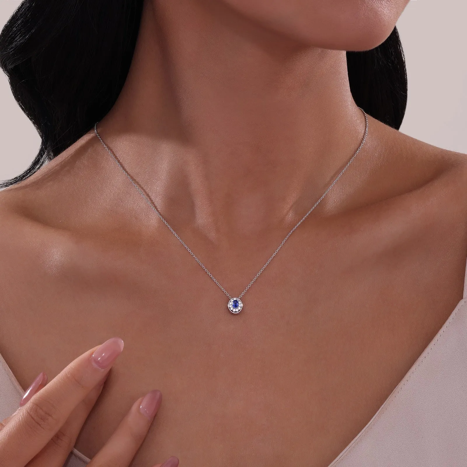 0.51 CTW Halo Necklace