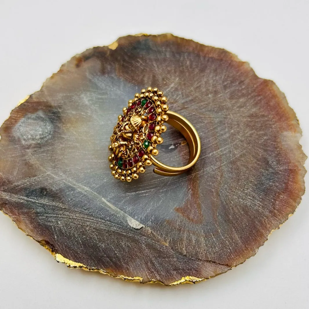 Anvi Red Green Stone Adjustable Temple Ring