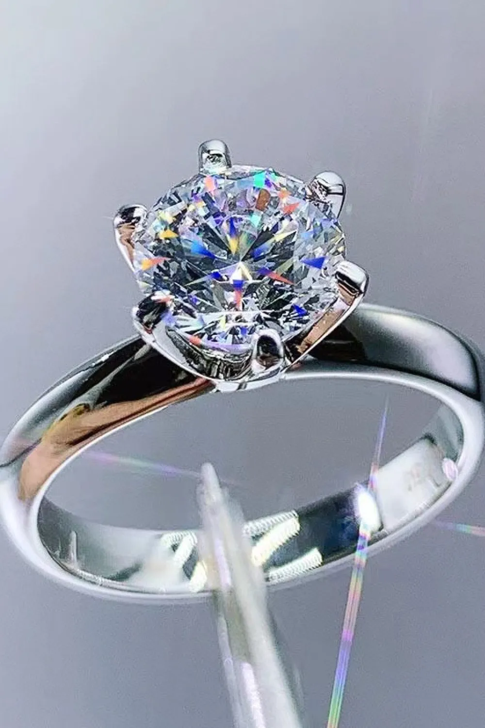 Elysian Glow 3 Carat Moissanite 6-Prong Ring