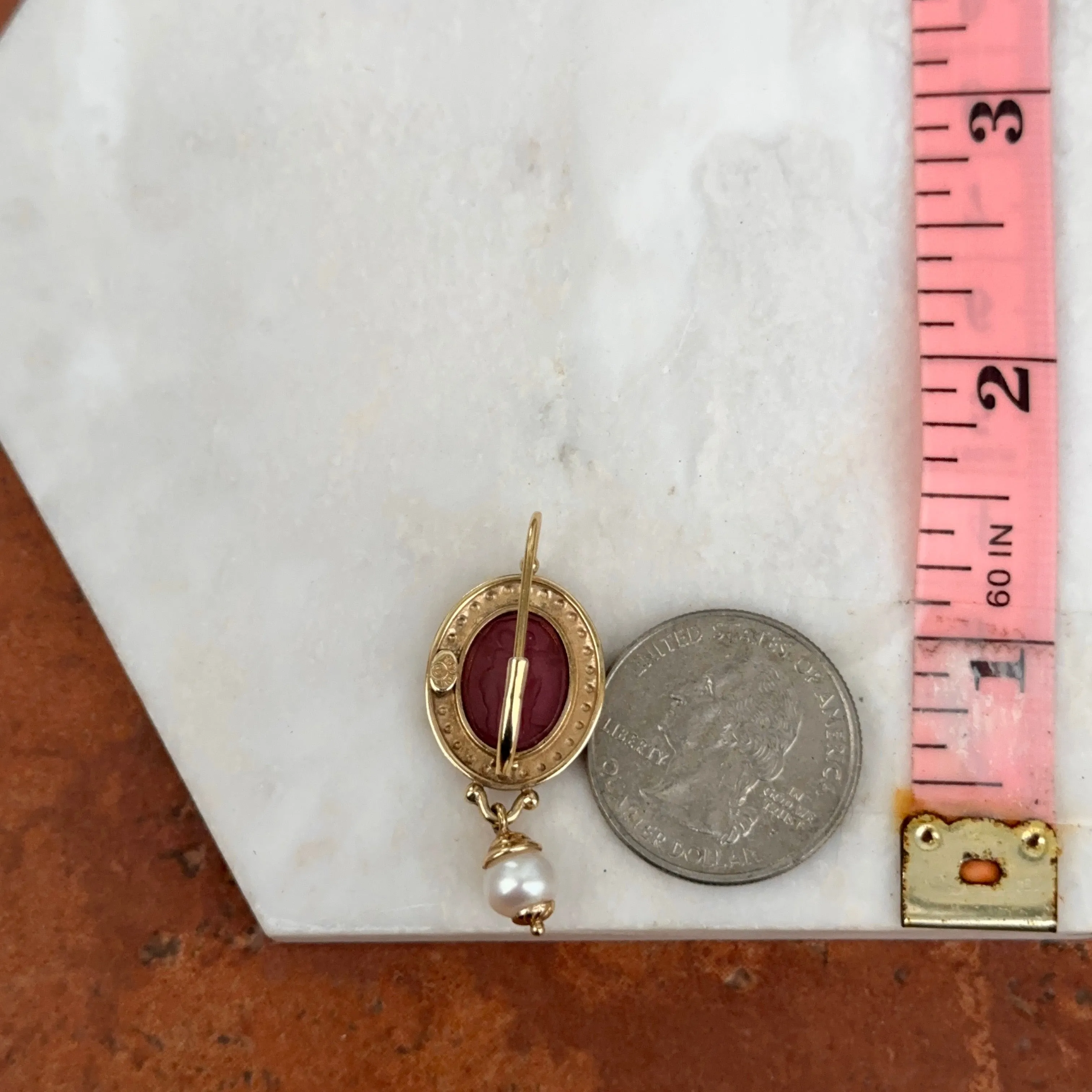 Estate 14KT Yellow Gold Intaglio Venetian Glass Oval Lever Back Earrings   Pearl
