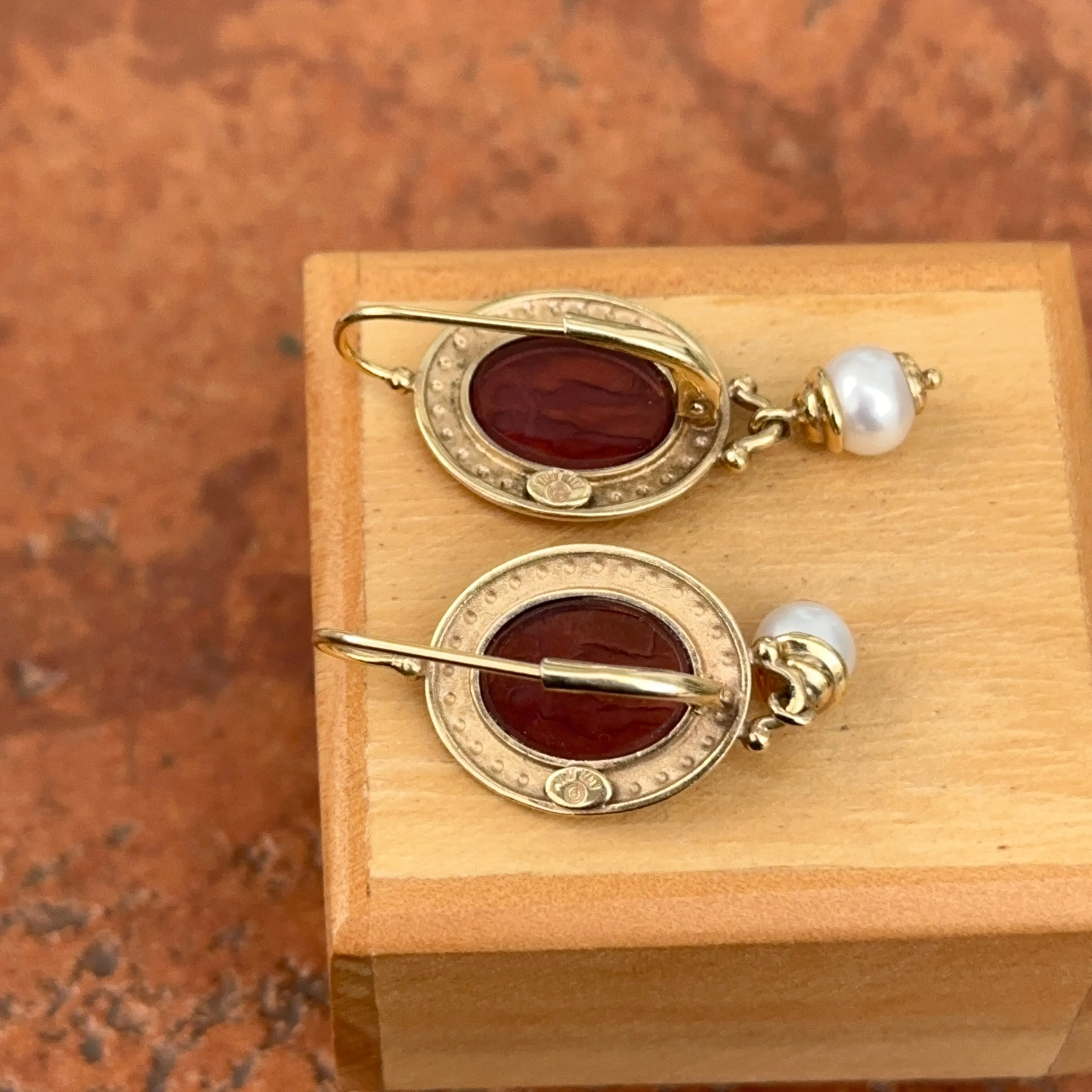 Estate 14KT Yellow Gold Intaglio Venetian Glass Oval Lever Back Earrings   Pearl