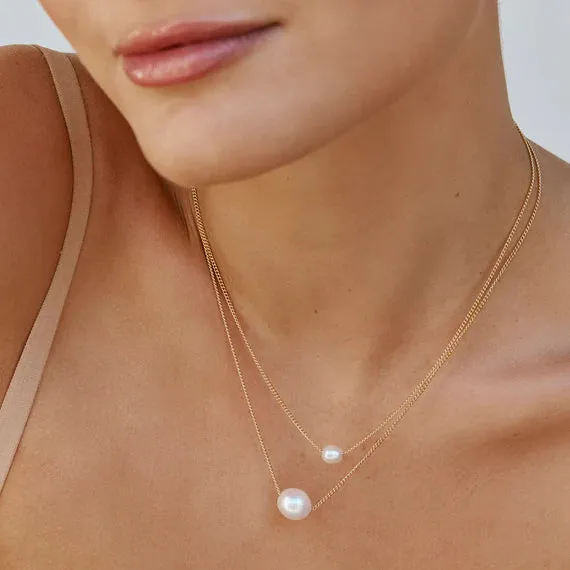 FAIRLEY - Mini Pearl Teardrop Necklace
