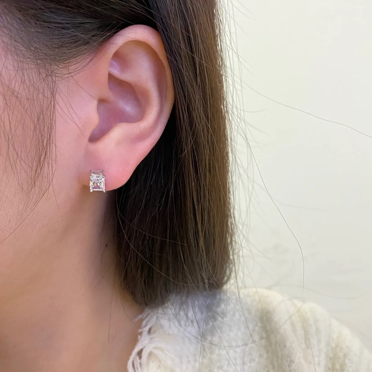 [Goodv]Stylish Shiny Rectangular Center Stone Stud Earrings