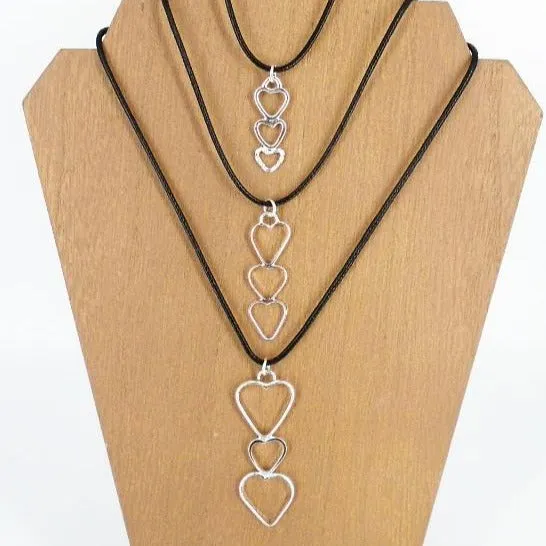 Handcrafted Sterling Silver Heart Pendant – Three Intertwined Hearts with Interchangeable Chains