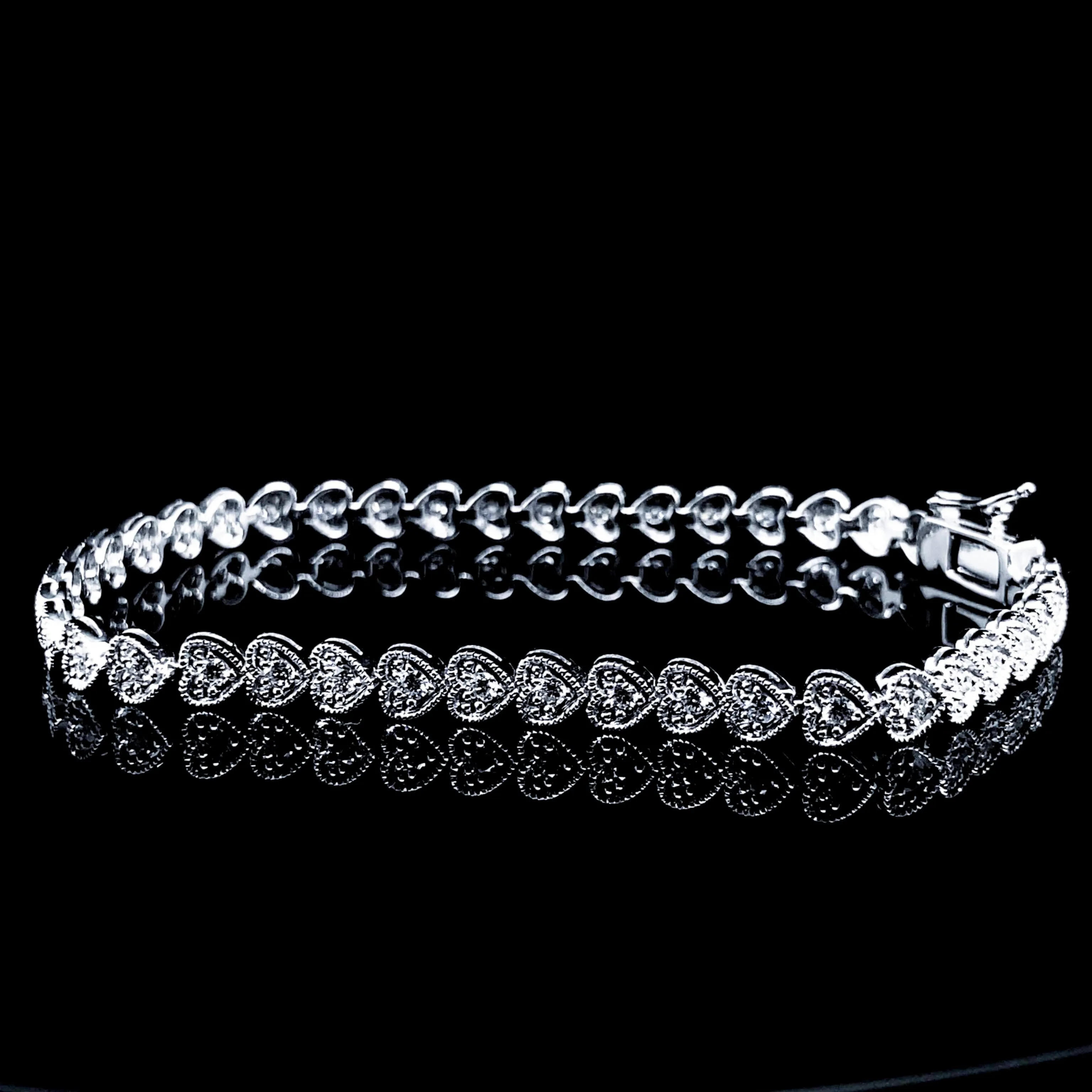 Heart Full Eternity Tennis Diamond Bracelet 14kt