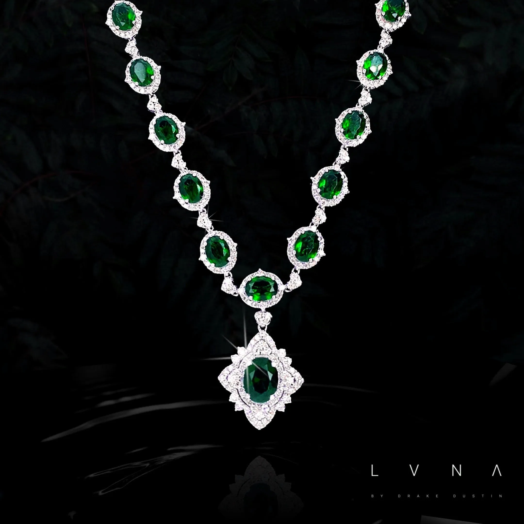 LVNA Signatures™️ Colombian Emerald Gemstones Fine Diamond Necklace 18kt