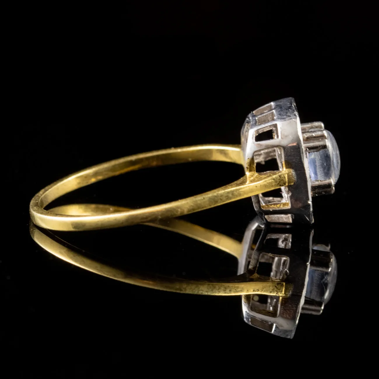 Moonstone Paste Ring 18Ct Gold Silver