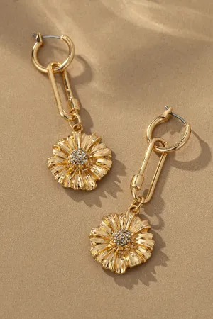 Oval Link Flower Drop Huggie Earrings In Gold