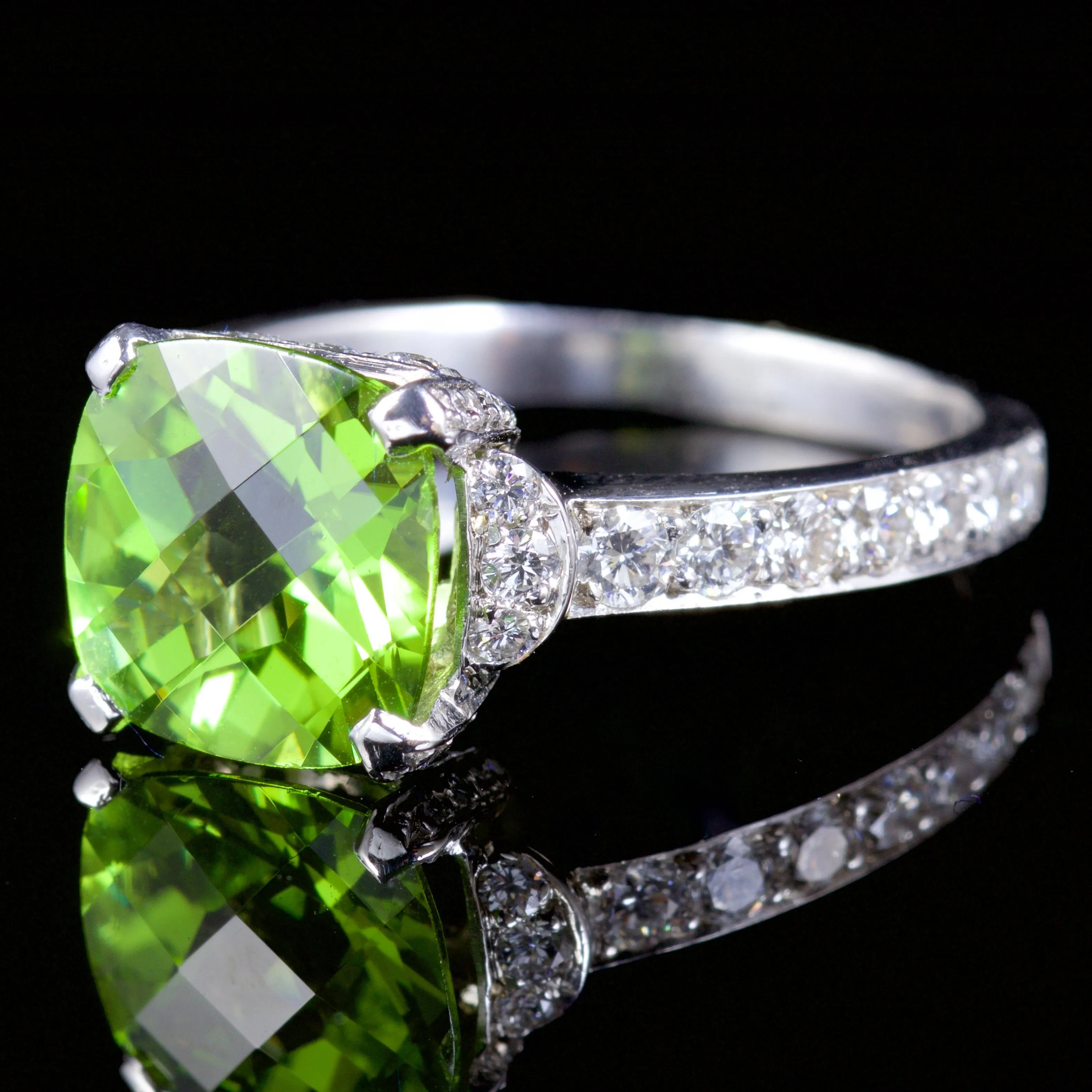 Peridot Diamond Ring Platinum 2.80Ct Peridot Ring
