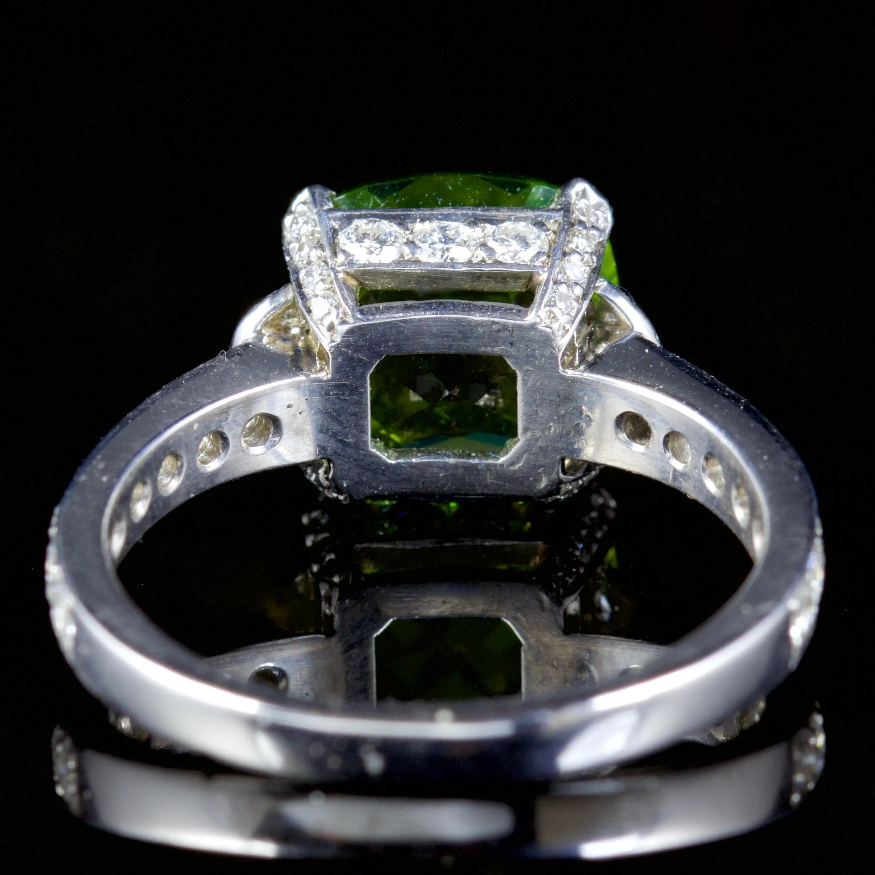 Peridot Diamond Ring Platinum 2.80Ct Peridot Ring