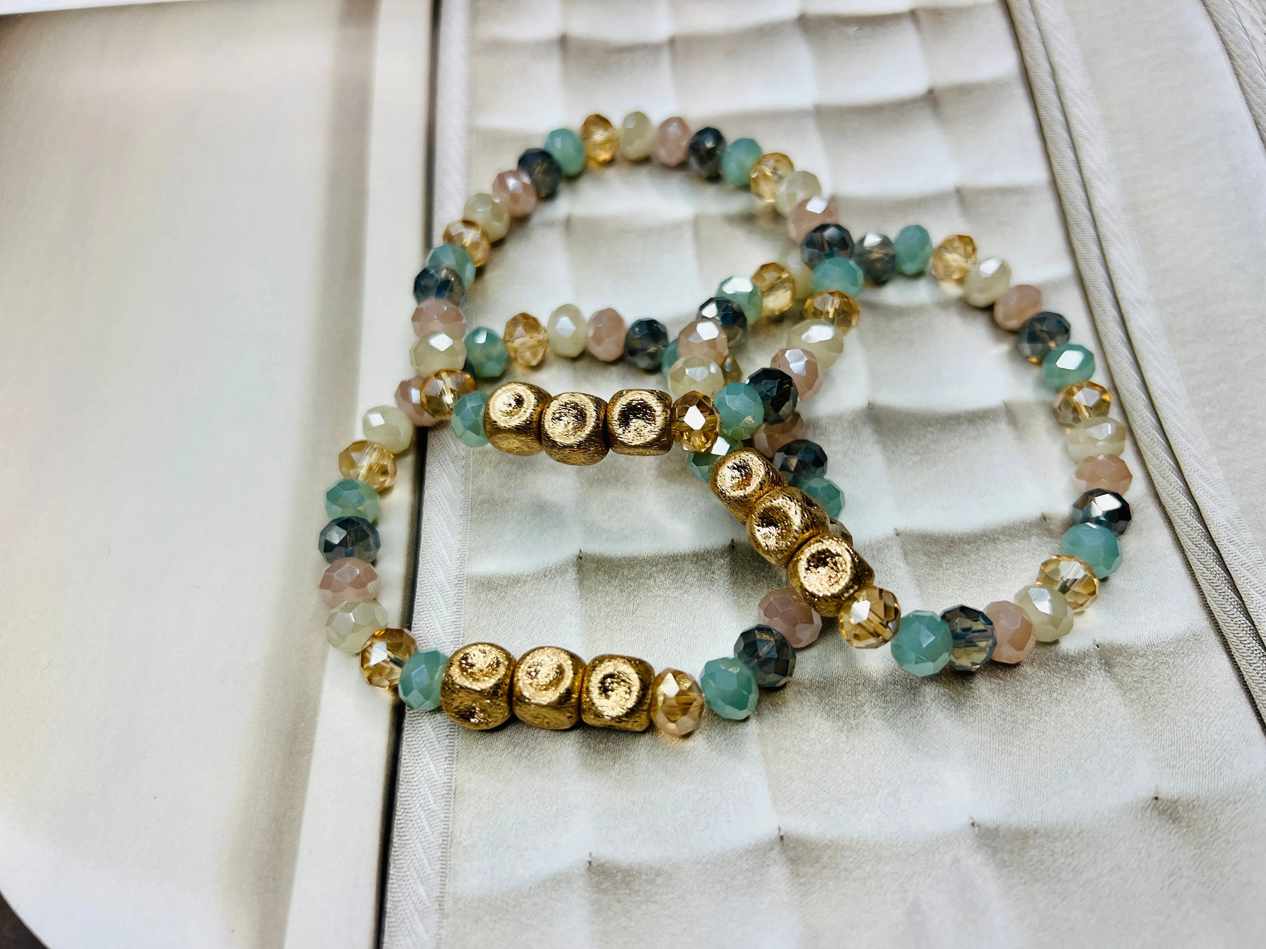 Pewter Glass Faceted Bracelet