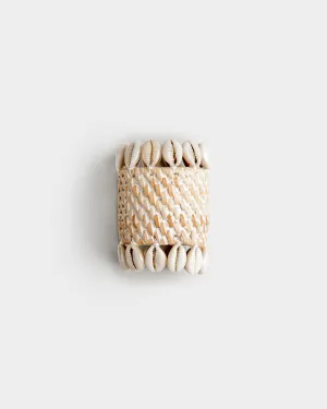 Rattan napkin rings with cowrie shells set of 2