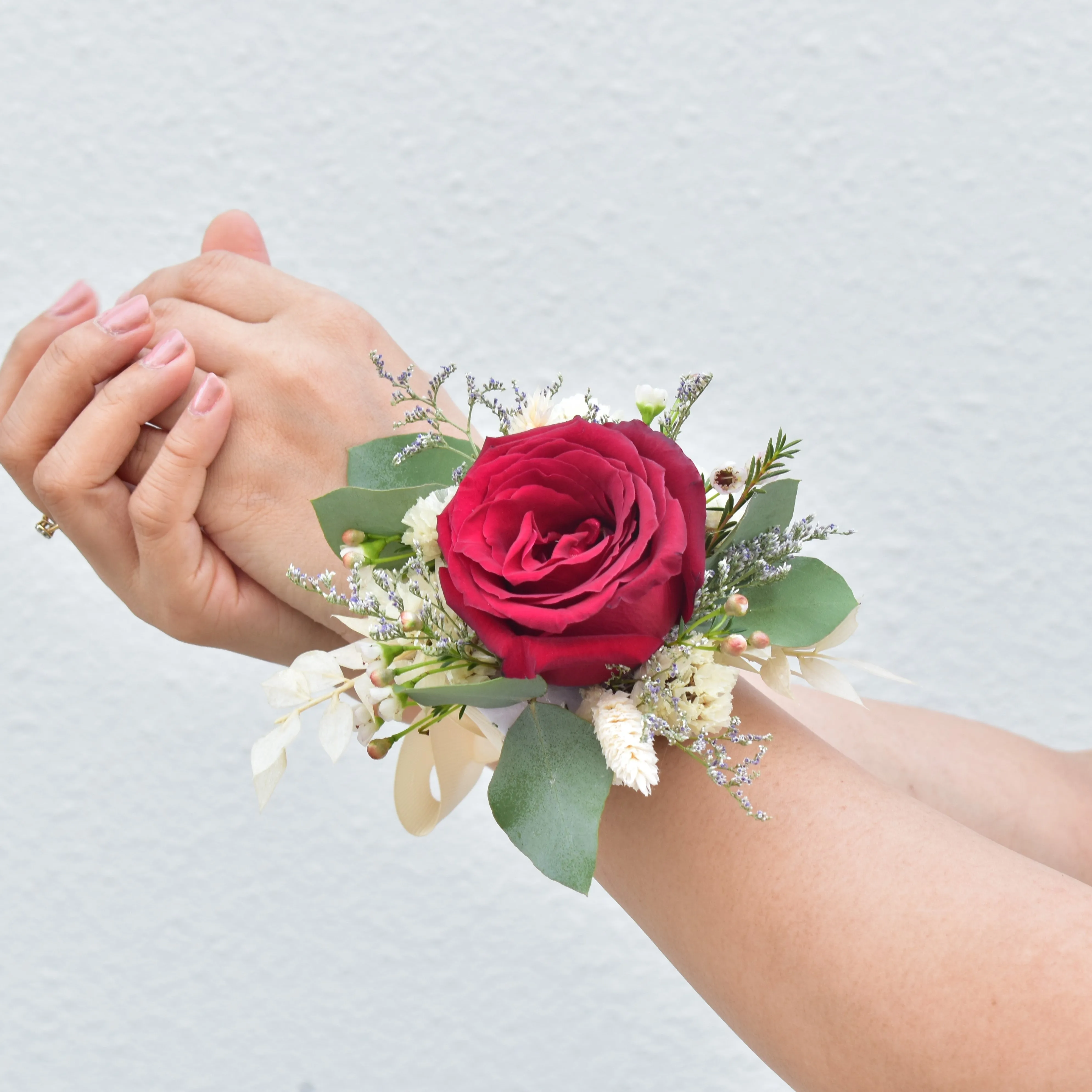 Red Velvet - Corsage