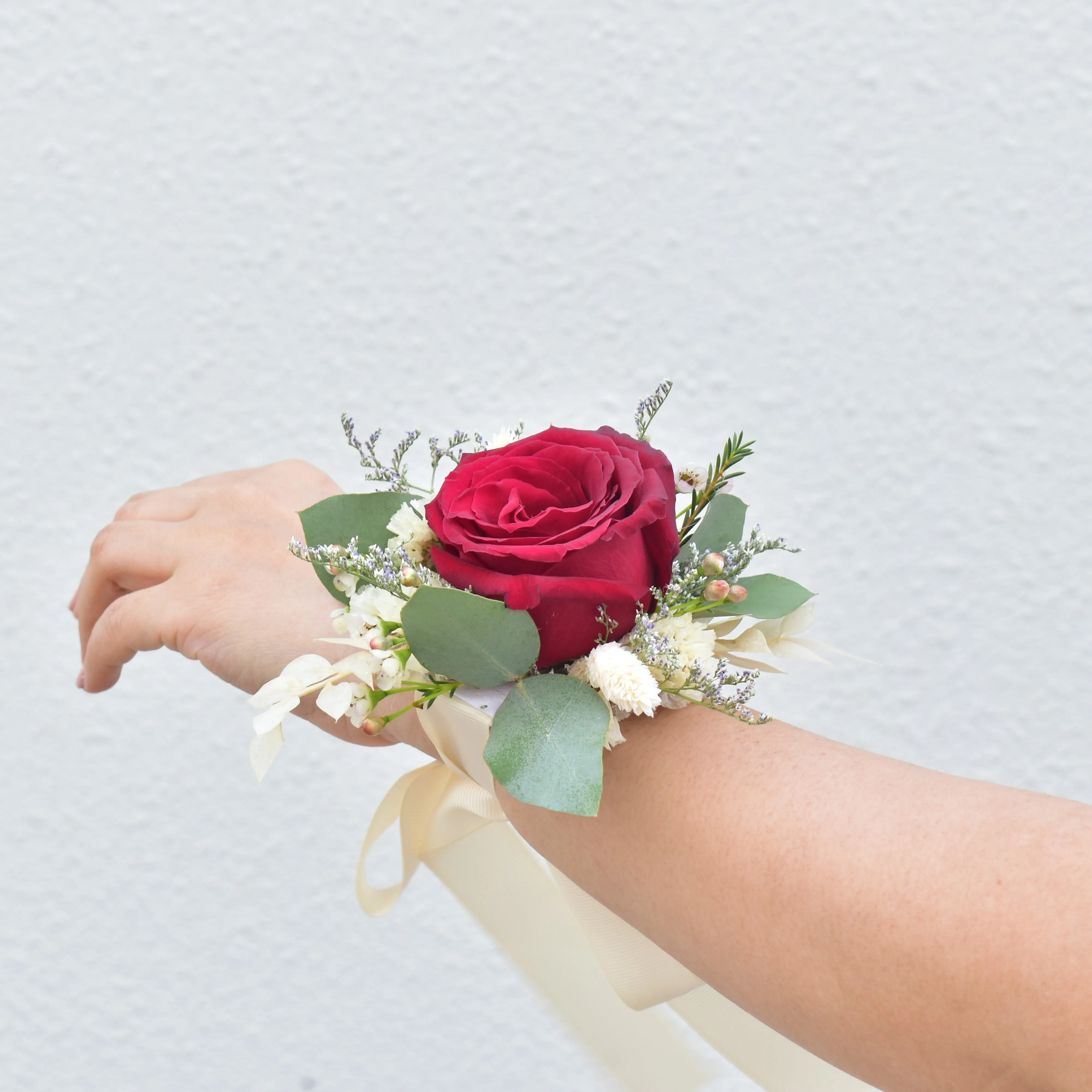 Red Velvet - Corsage