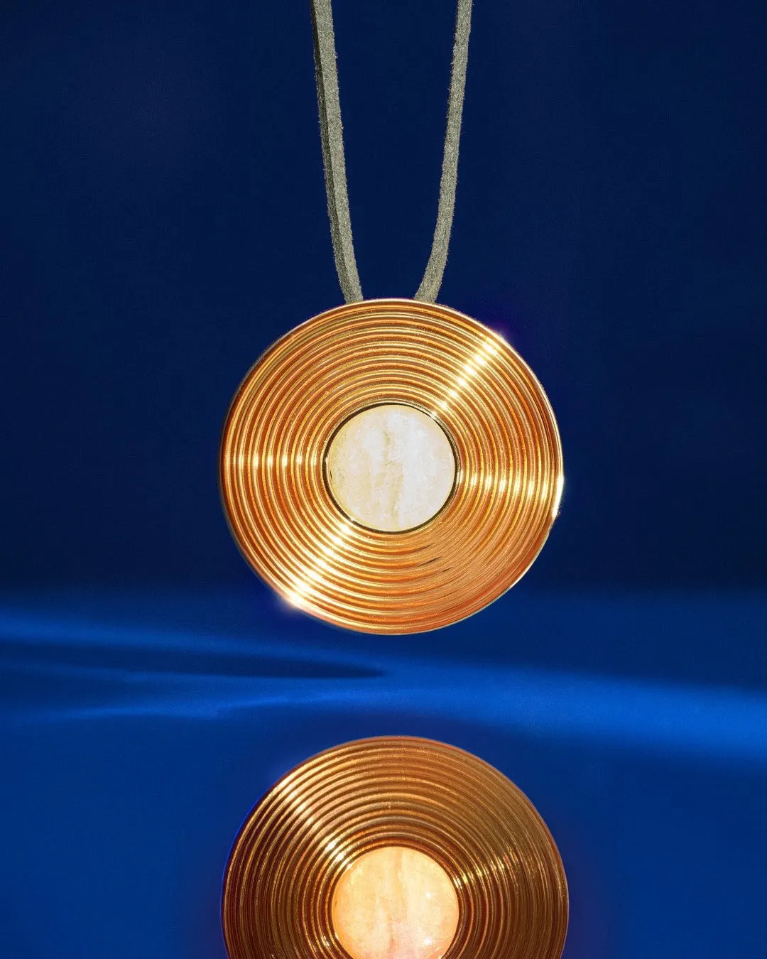 The Kourtney moonstone pendant